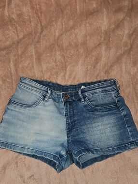 H&M Two-Tone Blue Denim Shorts